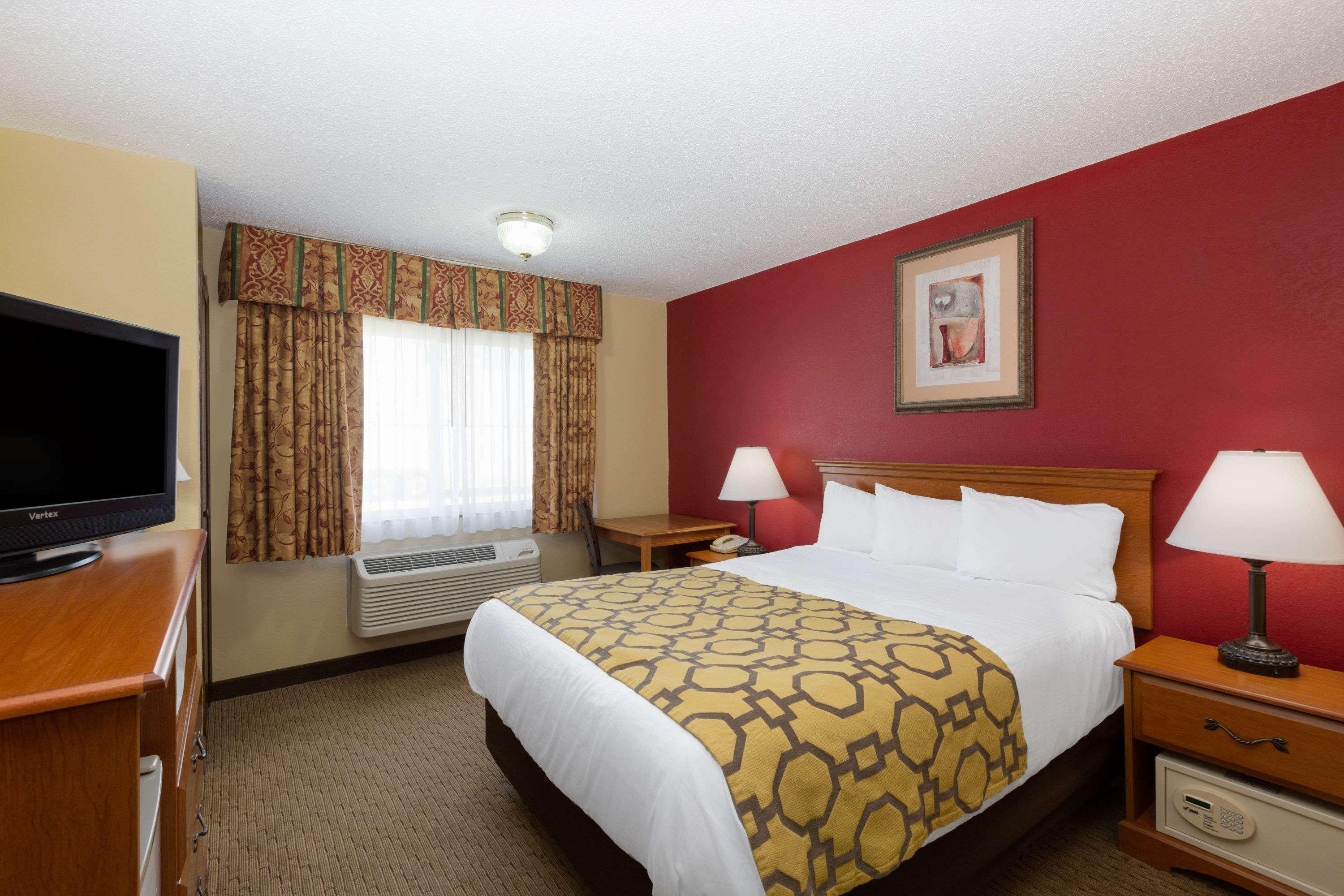 Baymont By Wyndham Fort Dodge Eksteriør billede