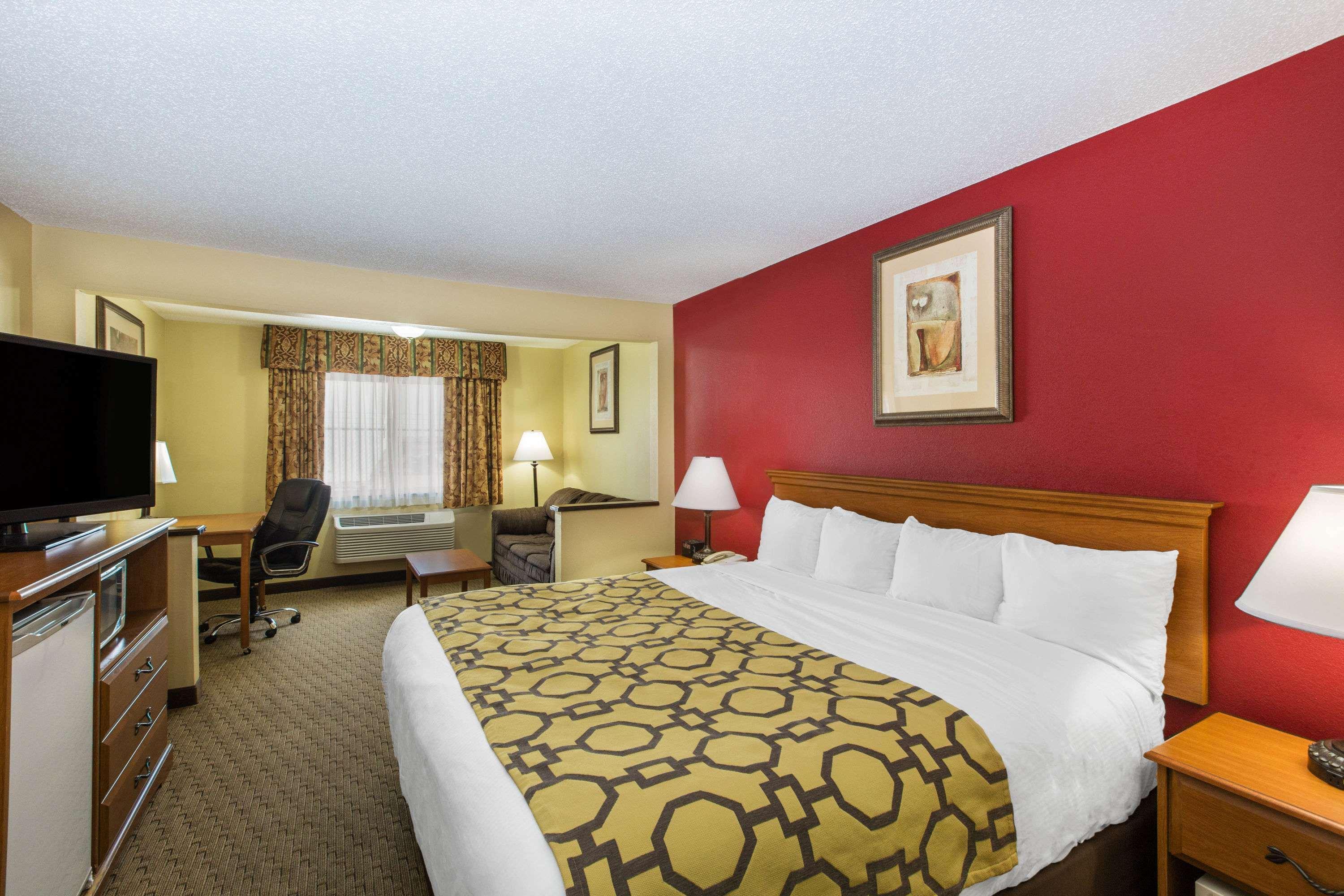 Baymont By Wyndham Fort Dodge Eksteriør billede