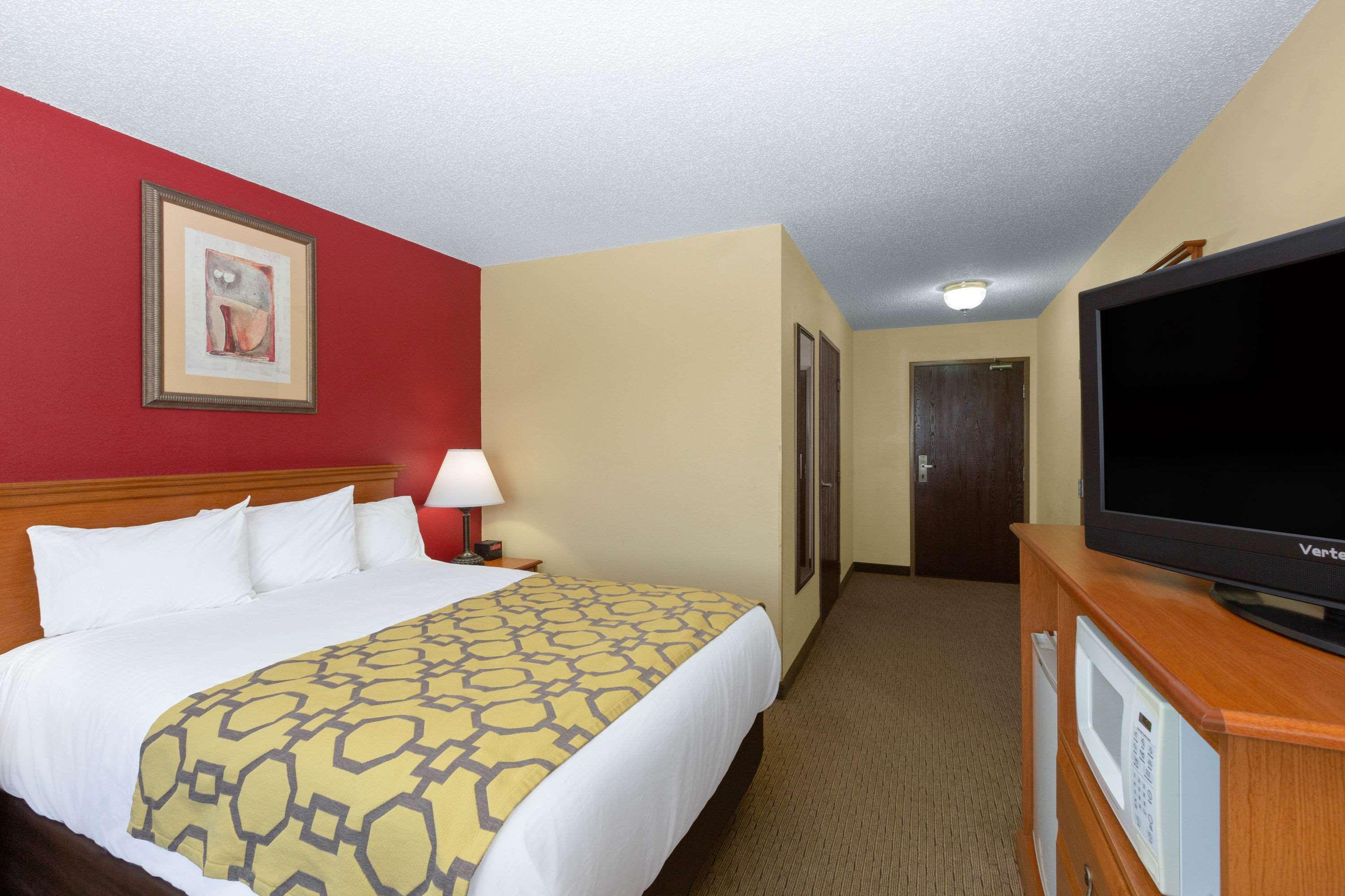 Baymont By Wyndham Fort Dodge Eksteriør billede