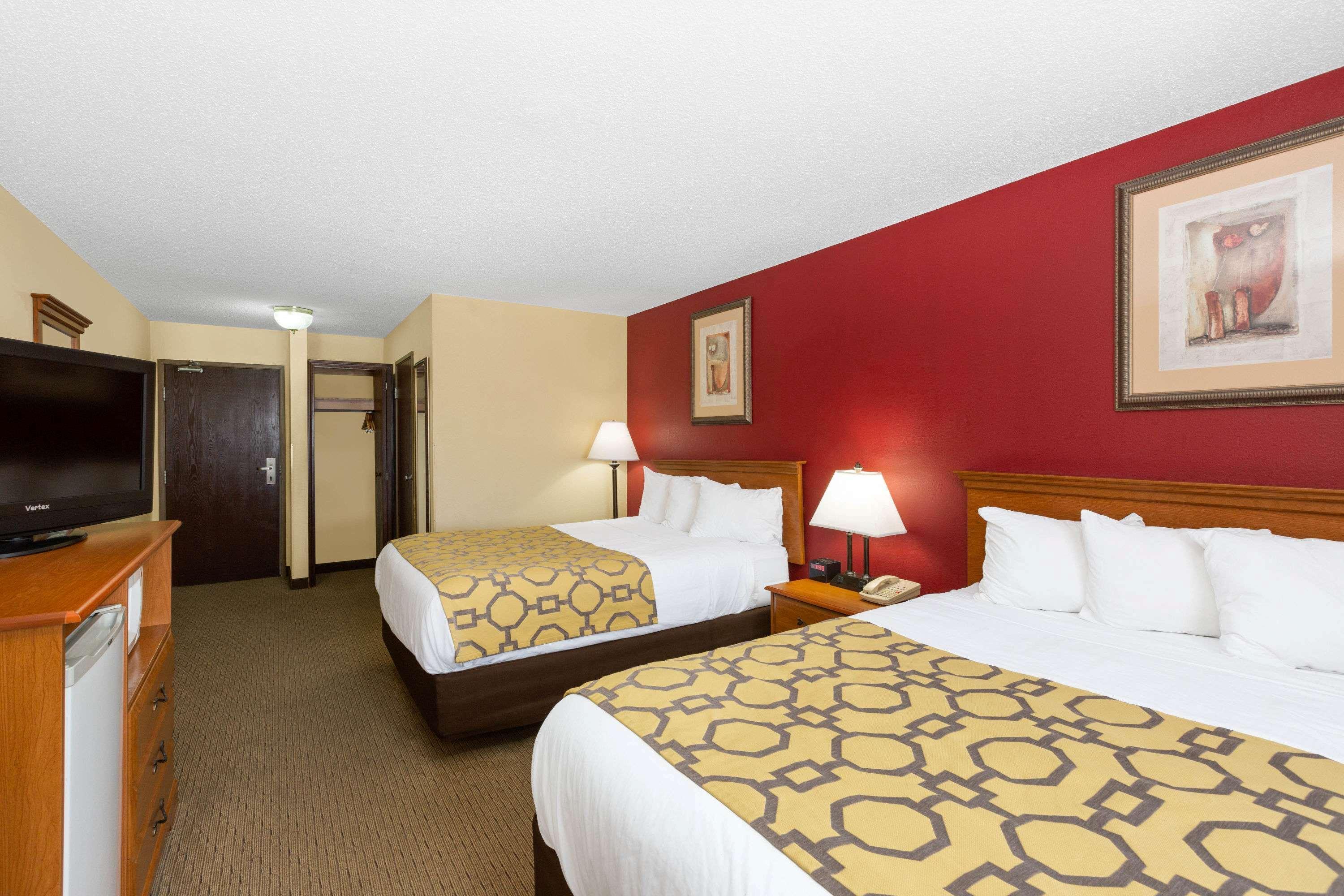 Baymont By Wyndham Fort Dodge Eksteriør billede
