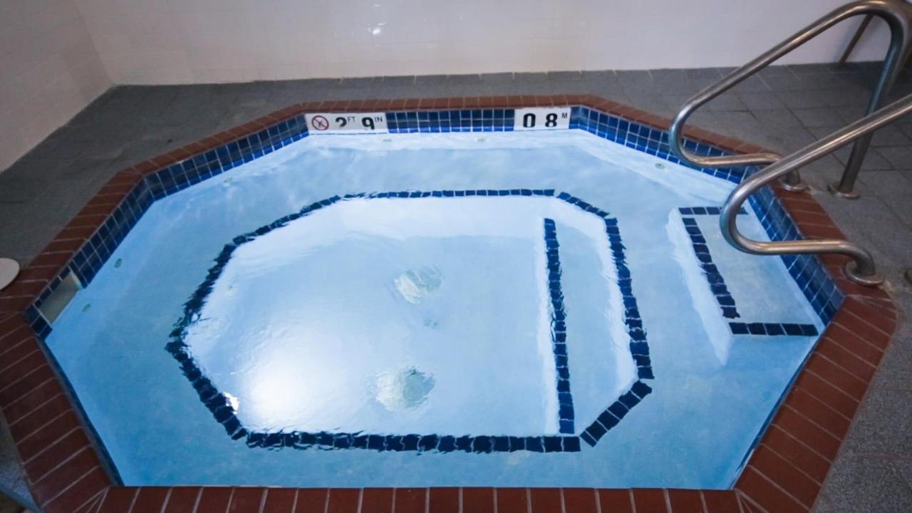 Baymont By Wyndham Fort Dodge Eksteriør billede